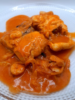 Una foto de Romescada de pescado
