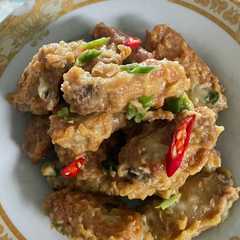 รูปของ Ayam saus telur asin