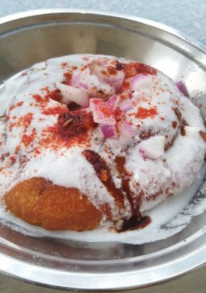 A picture of Raj kachori.