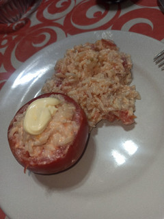 Una foto de Tomates rellenos