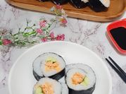 Gambar sushi salmon