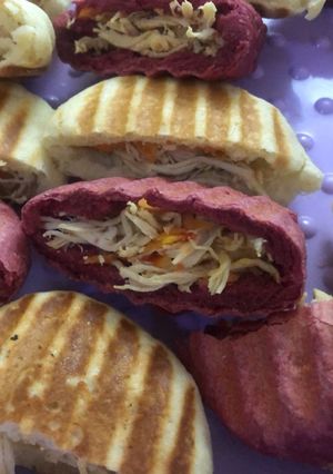 صورة لوصفة عجينة الفطائر حمراء 🍔🍕🌮🥐🍞🥖