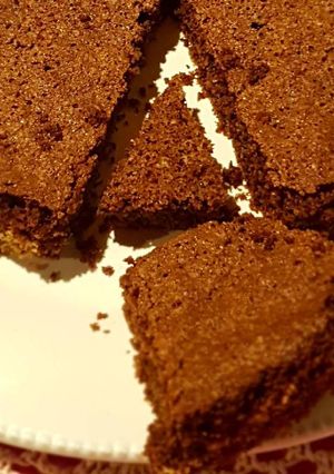 Una foto de Torta de chocolate con pan rallado o harina de almendras!