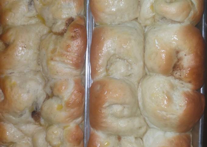 Resep Roti Cinnamon oleh Desy Fanggidae - Cookpad
