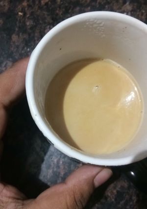 अदरक मसाला चाय रेसिपी मुख्य फोटो