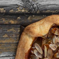 A picture of Pie Crust - Pâte Brisée.