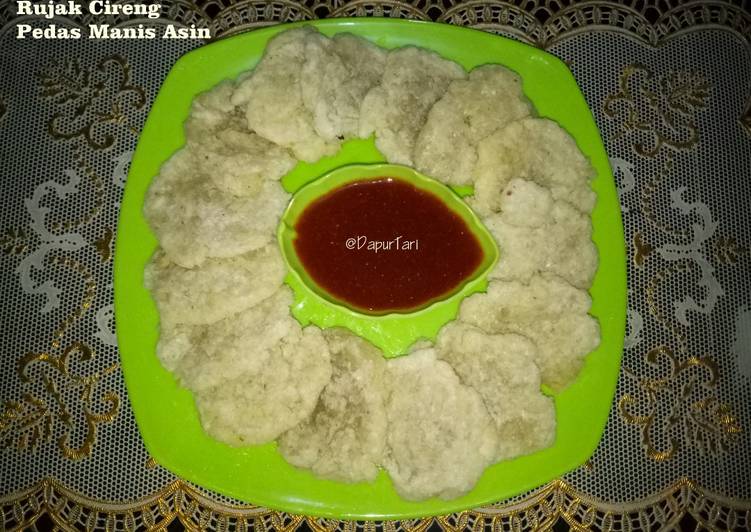 Rujak Cireng Pedas Manis Asin