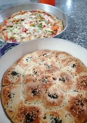 صورة لوصفة بيتزا وخلية النحل المالحه
