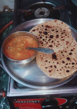 आलू मटर की सब्जी (Aloo Matar ki sabzi recipe in hindi) रेसिपी मुख्य फोटो