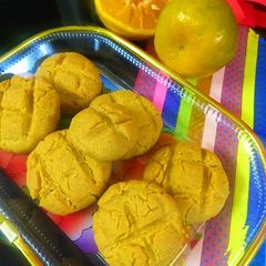 A picture of Orange Cookies.