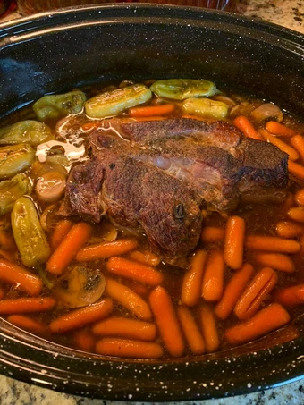 Easy Way Make Peppercorn Pot Roast the  Makes Drooling So Delicious