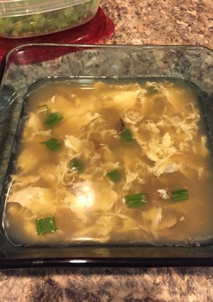 A picture of Egg drop soup.