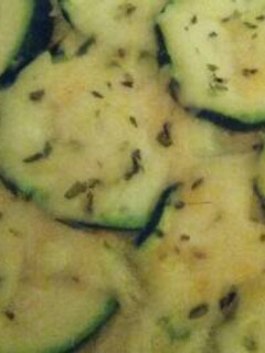 Una foto de Filete de calabacín, pavo y queso