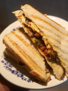 Una foto de Sándwich a la parrilla