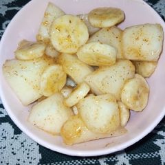 A picture of Banana Melon Chaat.