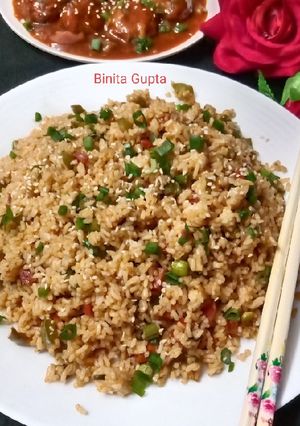 फ्राइड राइस(fried rice recipe in hindi) रेसिपी मुख्य फोटो