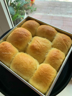 Hình của món Bánh mì bơ sữa.