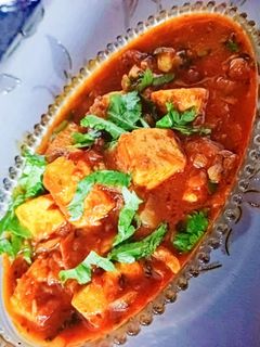 ढाबा स्टाइल पनीर मसाला(dhaba style paneer masala recipe in hindi) रेसिपी मुख्य फोटो
