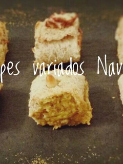 Una foto de 🎄Canapés Salados Navideños