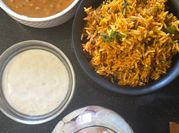 A picture of biryani raita
