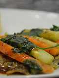 Pescado rebosado con vegetales
