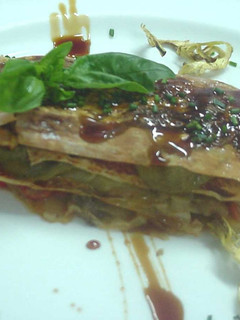 Una foto de Coca quemada de foie-gras de rape escabechado