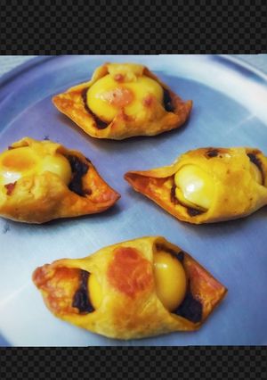 A picture of Egg puffs.