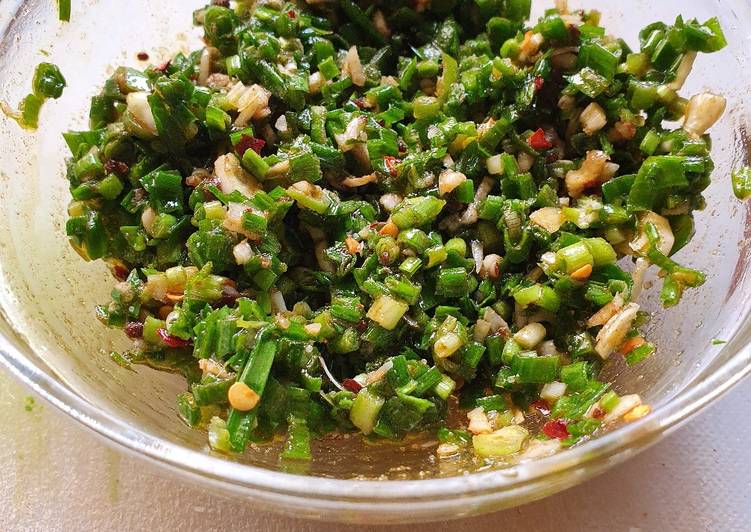 Green Garlic Chutney