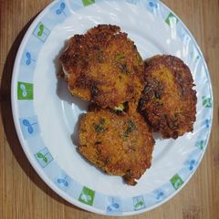 A picture of Cheese corn fritters.