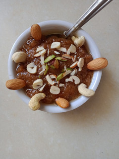 રાજગરા ના લોટ નો શીરો રેસીપી મુખ્ય ફોટો