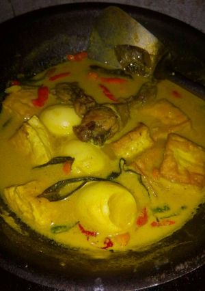 Foto resep Sayur telur tahu kuah kuning sedaaappp