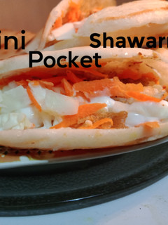 A picture of Mini Packet Shawarma.