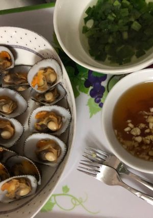 Hình của món Sò lông mỡ hành nước mắm.