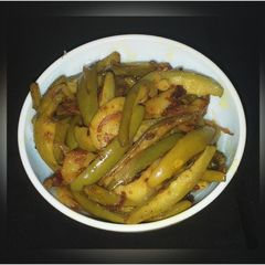 A picture of Aaloo parwar stirr fry.