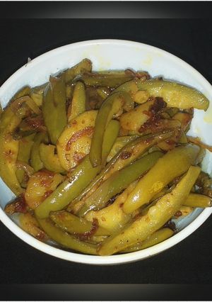 A picture of Aaloo parwar stirr fry.