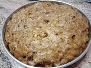 A picture of walnut sultanas