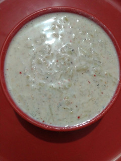 A picture of Bottle gourd raita.