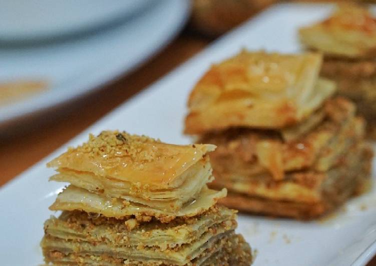 Recipe of Super Quick Homemade Baklava (using puff pastry)