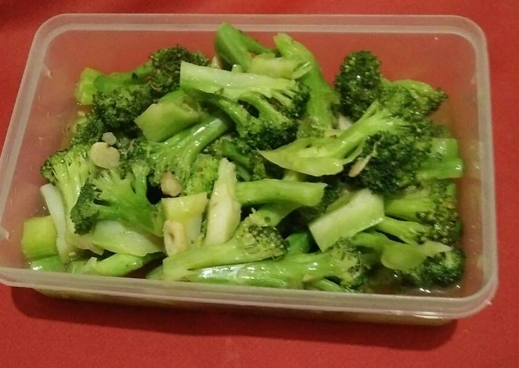 Proses memasak Oseng Brokoli non spicy Lezat
