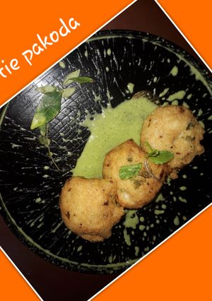 સાઉથઇન્ડિયનપકોડા(Southindian pakoda recipe in Gujarati) રેસીપી મુખ્ય ફોટો