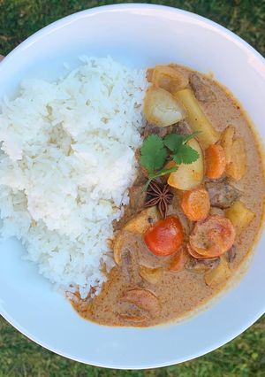 A picture of Easy beef Massaman curry.