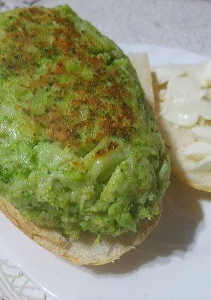 Una foto de Hamburguesa de brócoli