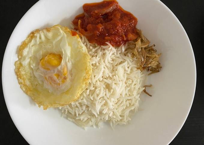 Nasi Lemak Versi Malas Tapi Sedap