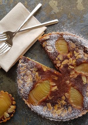 Una foto de Mi favorita: Tarte Bourdaloue (poire- amandine)