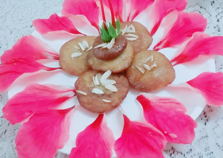 Bread Mawa Stuffed Malpua