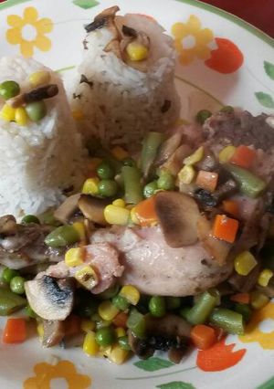 Una foto de Pollo Primavera
