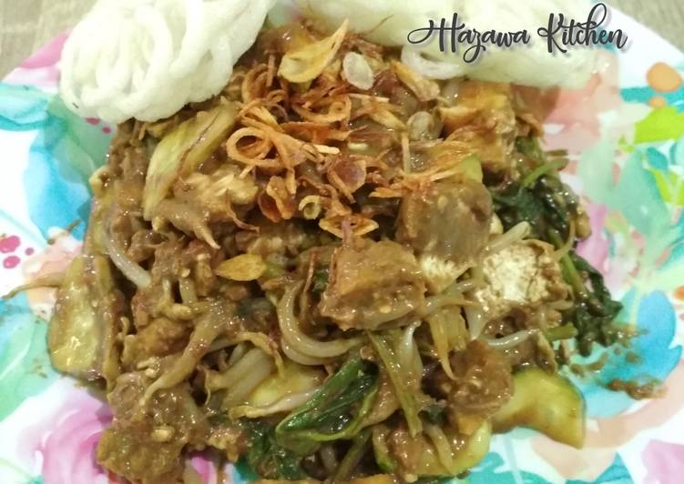 Cara Gampang Menyiapkan Rujak petis suroboyoan, Lezat