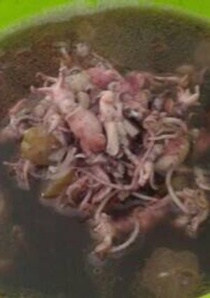 Foto resep Cumi kuah hitam bumbu iris simpel