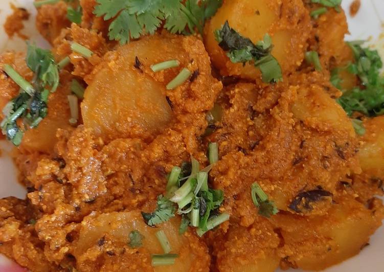 Easiest Way to Make Tasty Aloor Dum