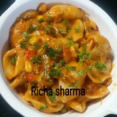 A picture of Veg pasta.
